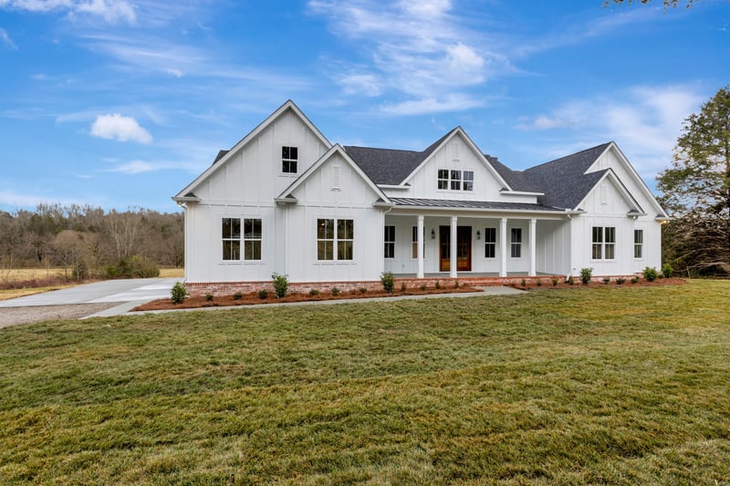 2 Old Zion Rd, Columbia, TN 38401