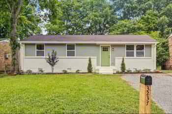 3237 Briarwick Dr, Nashville, TN 37218