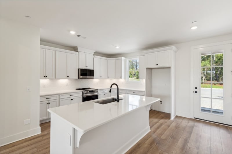 220 Nearwater Pl, Hendersonville, TN 37075