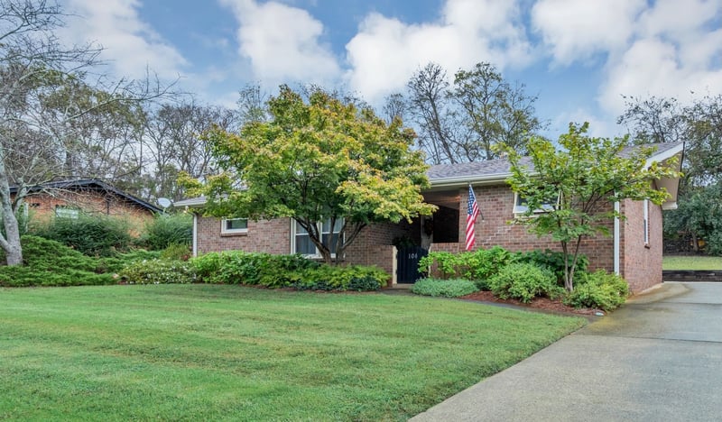 104 Karen Wayne Dr, Old Hickory, TN 37138