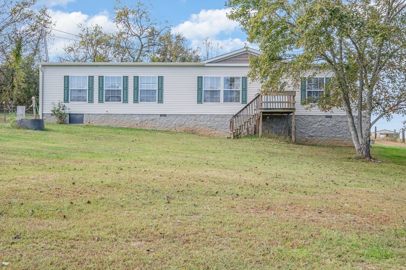 1241 Littleton Ranch Rd, Castalian Springs, TN 37031
