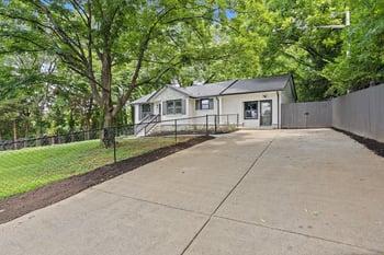 712 Dover Rd, Nashville, TN 37211