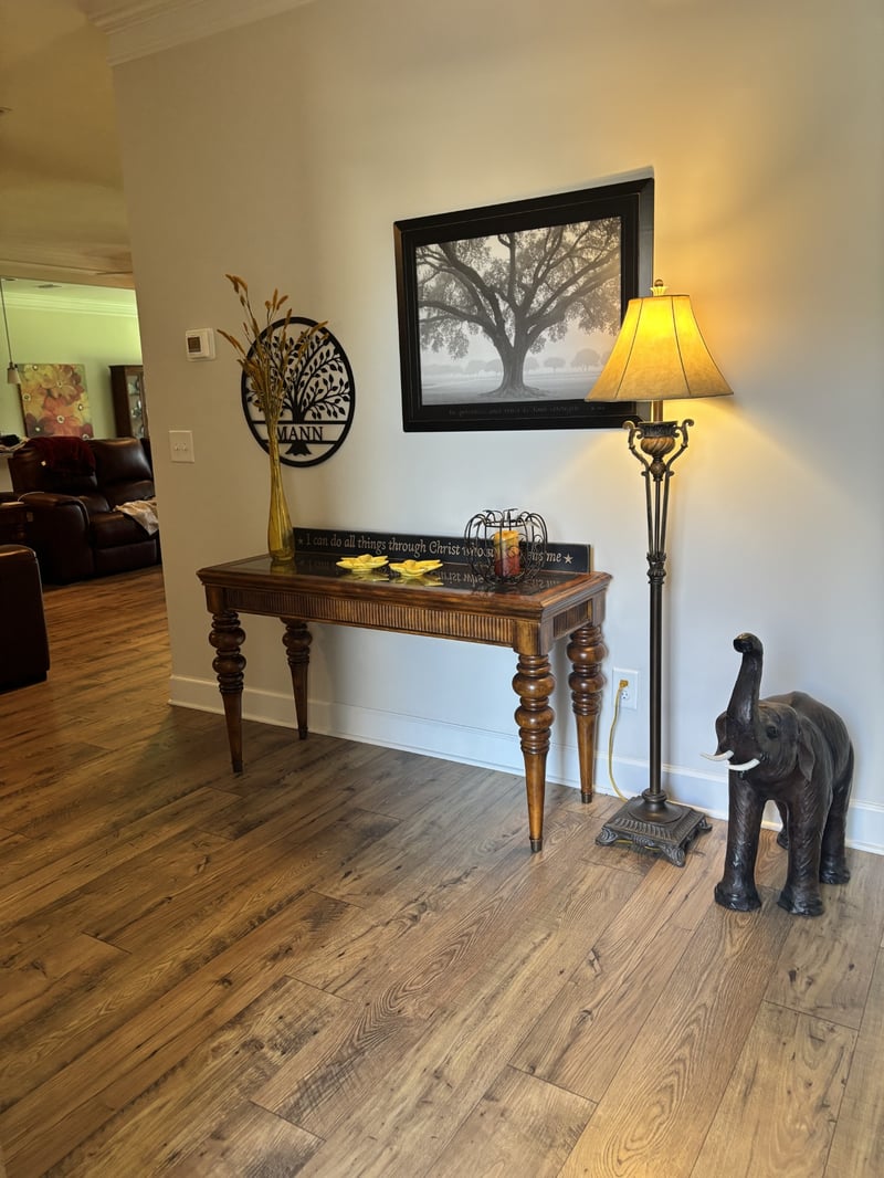 2542 Stonecenter Ln, Murfreesboro, TN 37128