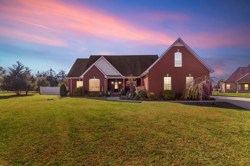 1017 Crowell Dr, Christiana, TN 37037