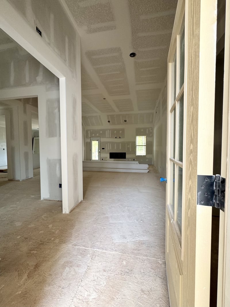 390 Young Ln, Pleasant View, TN 37146