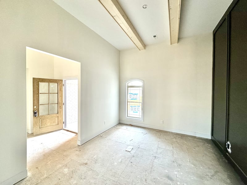 390 Young Ln, Pleasant View, TN 37146