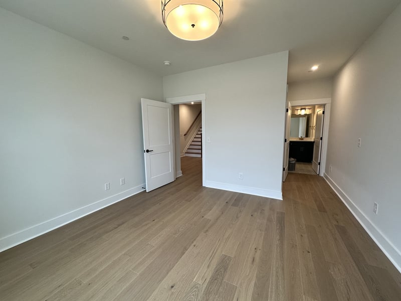 2068 Conductor Ln, Thompsons Station, TN 37179