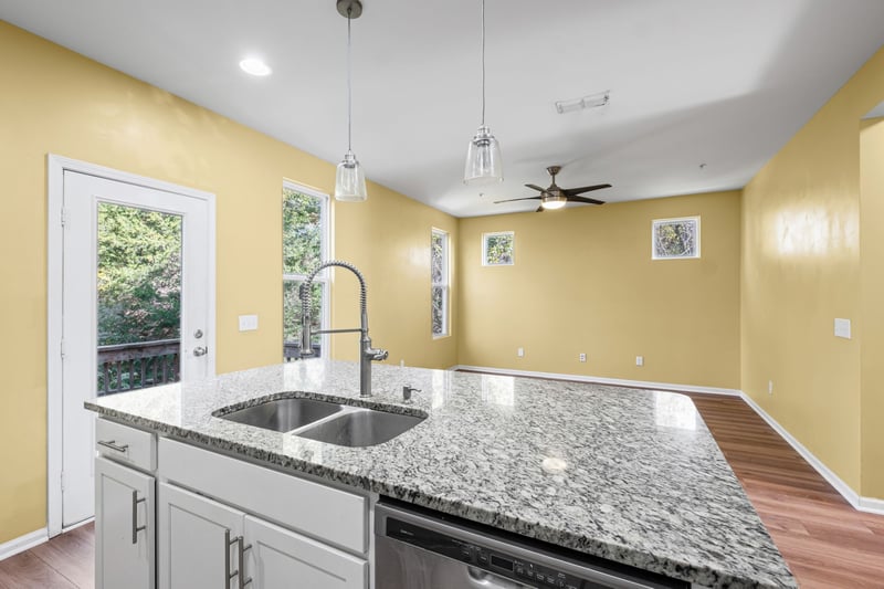 1051 Livingstone Ln, Mount Juliet, TN 37122