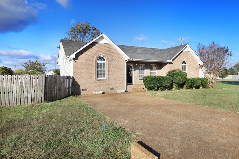 1001 Chad St, Portland, TN 37148