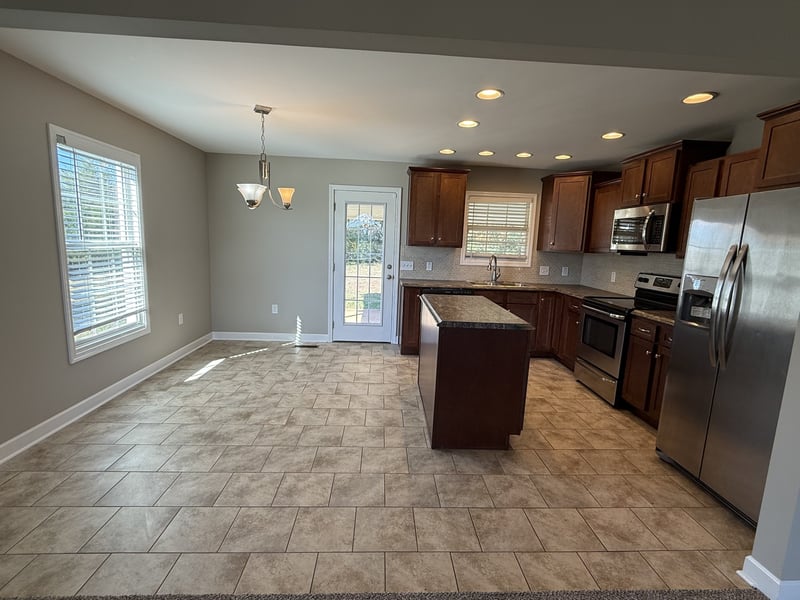 507 Heatherwood Dr, Murfreesboro, TN 37129