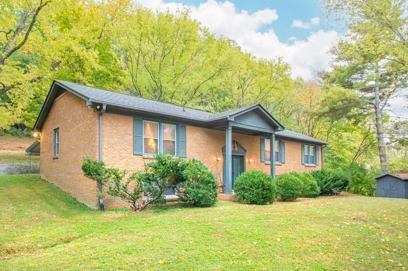 1326 Holly Tree Gap Rd, Brentwood, TN 37027