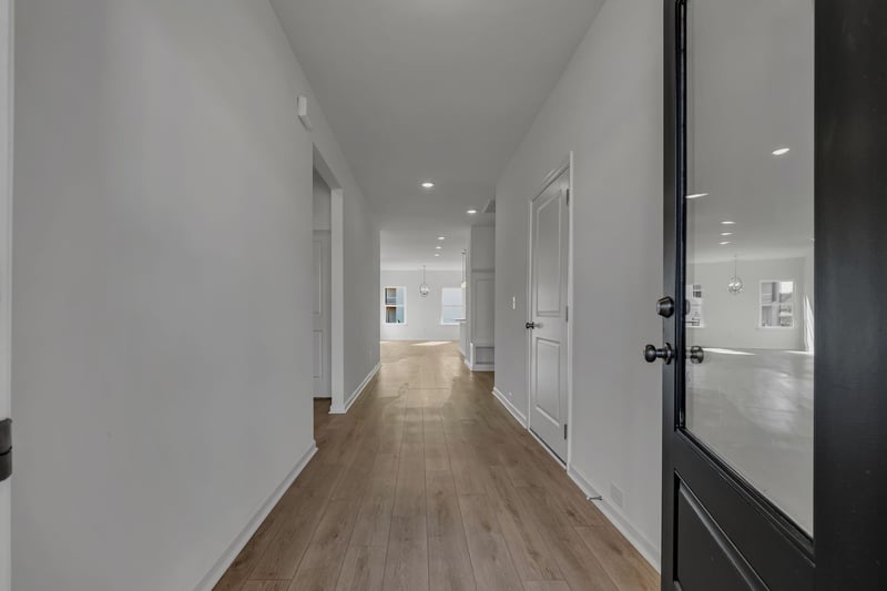 408 Stratford Station Dr, Lebanon, TN 37087