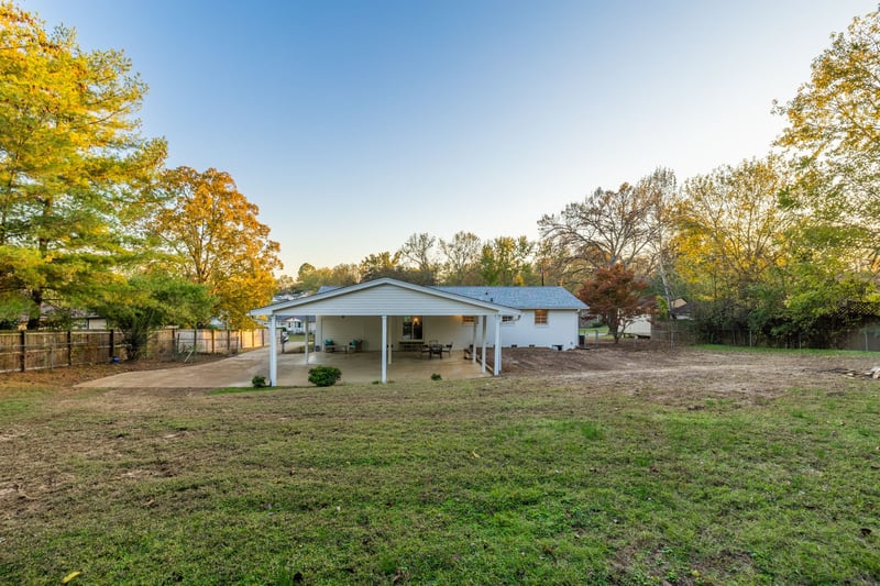 102 La Via Dr, Hendersonville, TN 37075