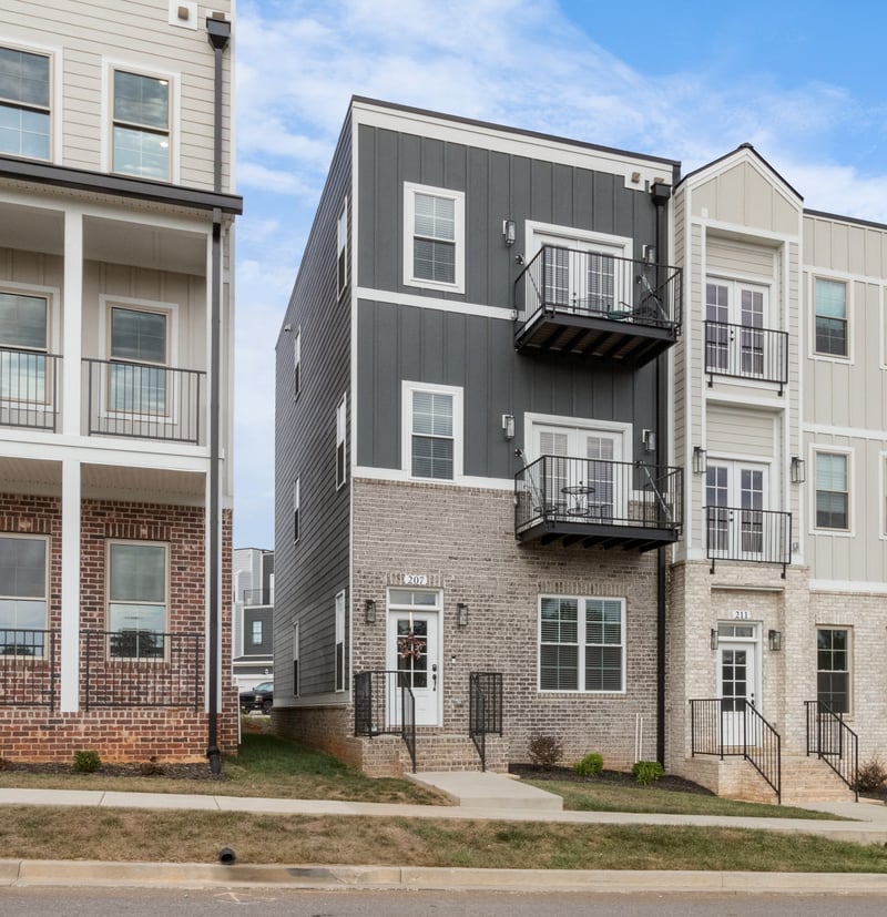 207 Charleston Ave, Pleasant View, TN 37146