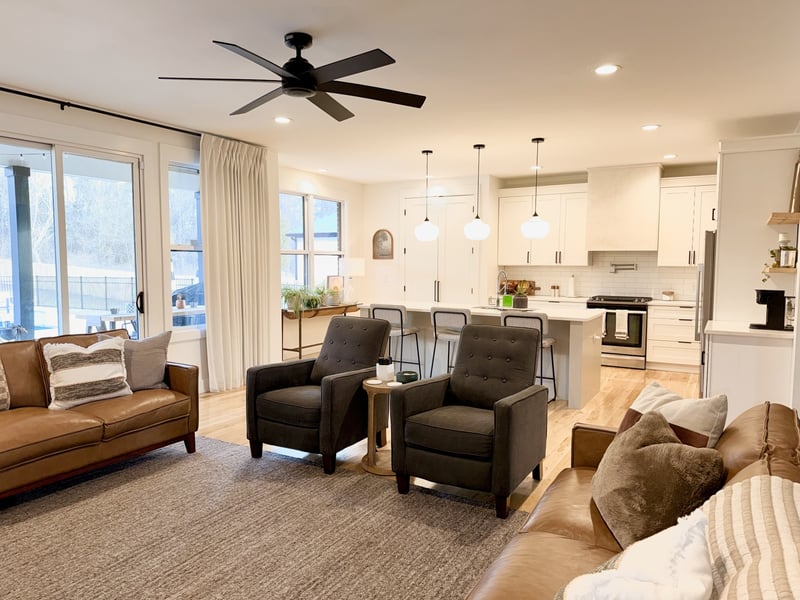 162 Vantrease Rd, Cottontown, TN 37048