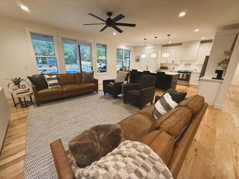 162 Vantrease Rd, Cottontown, TN 37048