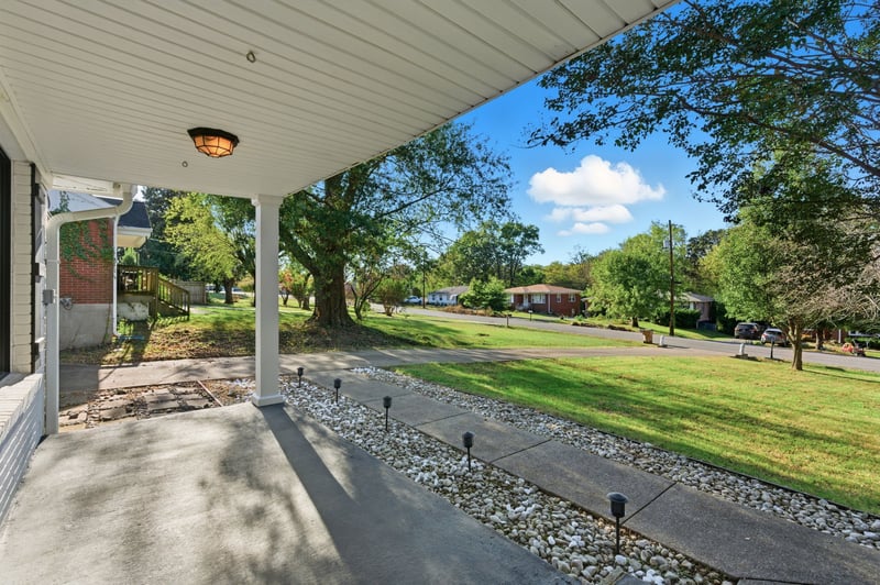 512 Bismark Dr, Nashville, TN 37210