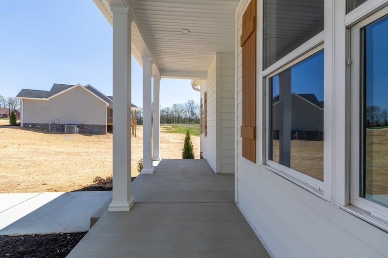 1137 Goose Dr, Springfield, TN 37172