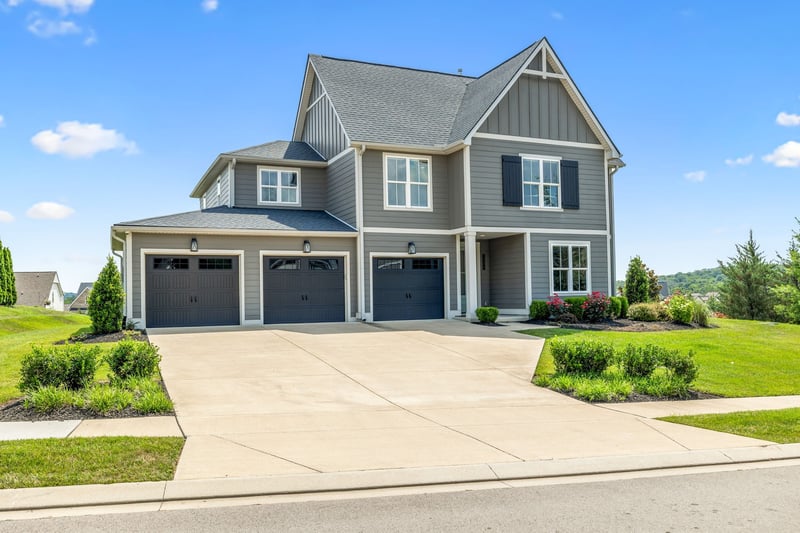 7204 Ludlow Dr, College Grove, TN 37046