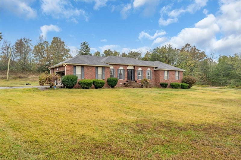 3436 Hartsville Pike, Castalian Springs, TN 37031