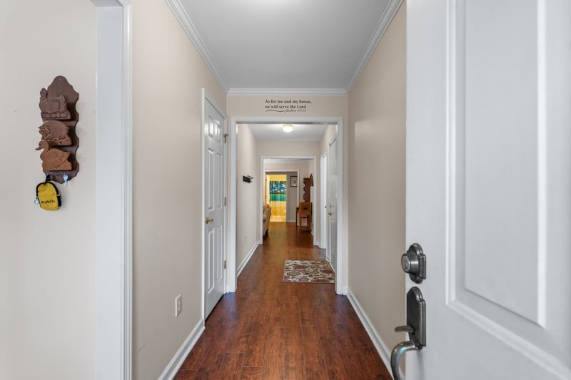 327 Forest Glen Cir, Murfreesboro, TN 37128