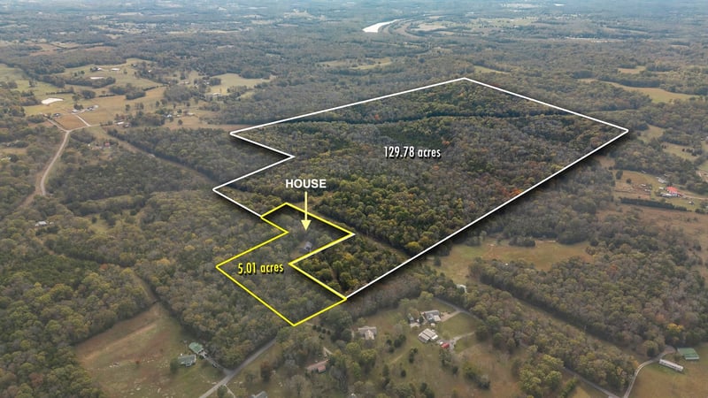 247 Carter Ln, Castalian Springs, TN 37031