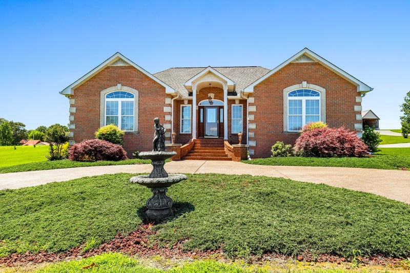 4984 Somerville Rd, Cross Plains, TN 37049