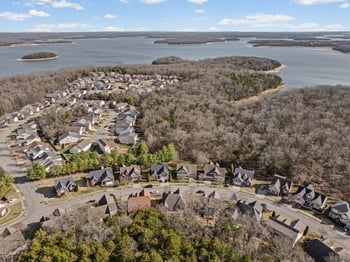 1812 Woodland Pointe Dr, Nashville, TN 37214