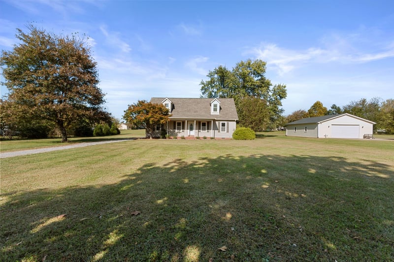 1107 Weaver Farm Ln, Spring Hill, TN 37174