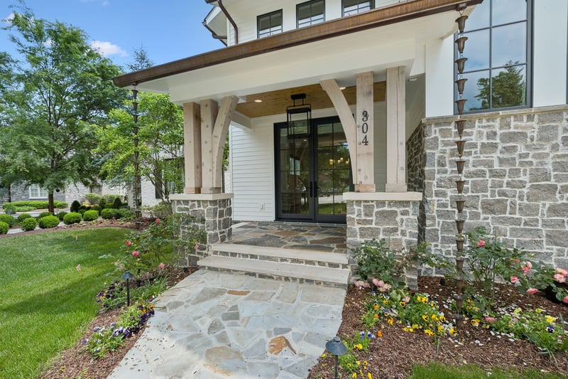 304 Berry Cir, Franklin, TN 37064