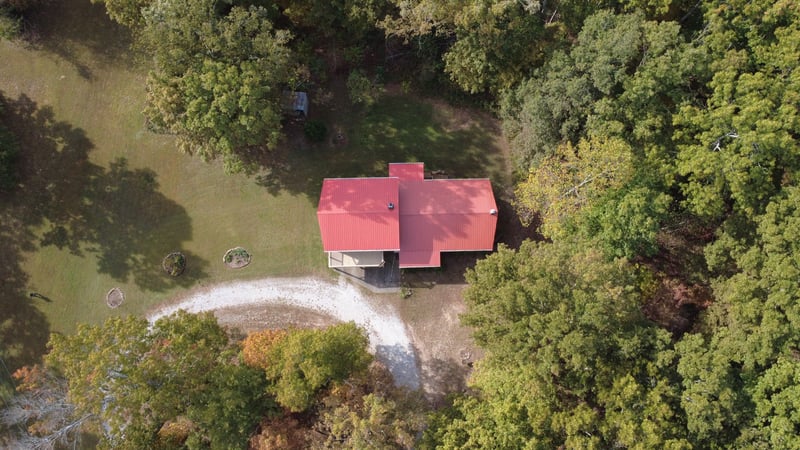 1869 Highway 70 , Kingston Springs, TN 37082