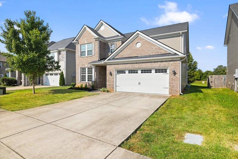 415 Larkspur Ln, Murfreesboro, TN 37128