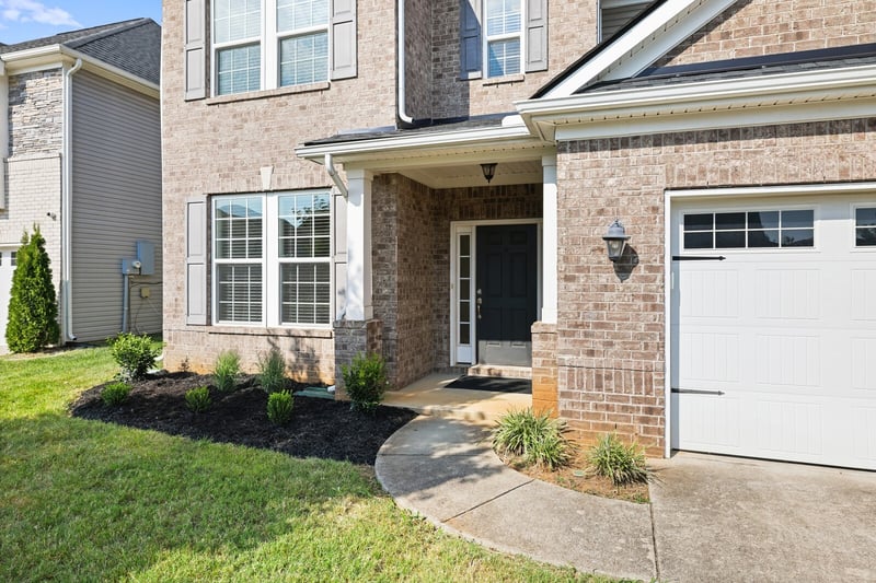 415 Larkspur Ln, Murfreesboro, TN 37128