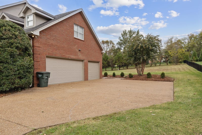 9316 Chesapeake Dr, Brentwood, TN 37027