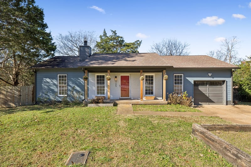 705 Sandburg Pl, Nashville, TN 37214
