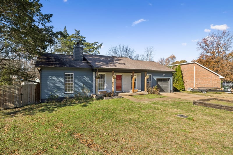 705 Sandburg Pl, Nashville, TN 37214