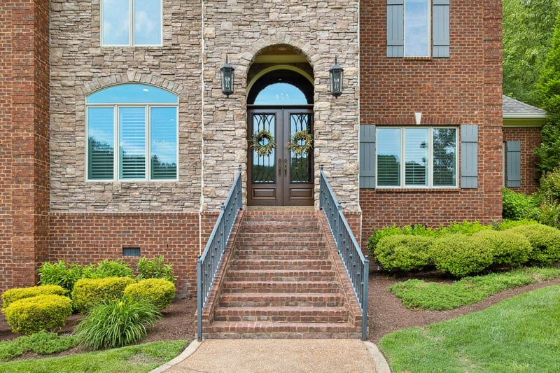 1075 Natchez Valley Ln, Franklin, TN 37064