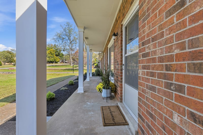 118 Allen Dr, Hendersonville, TN 37075