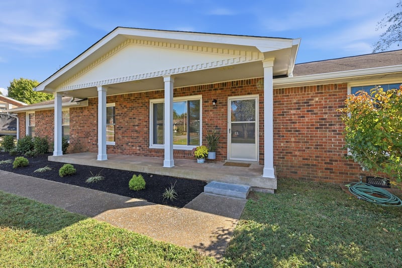 118 Allen Dr, Hendersonville, TN 37075