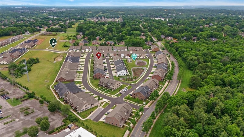 433 Longstone Rd, Gallatin, TN 37066