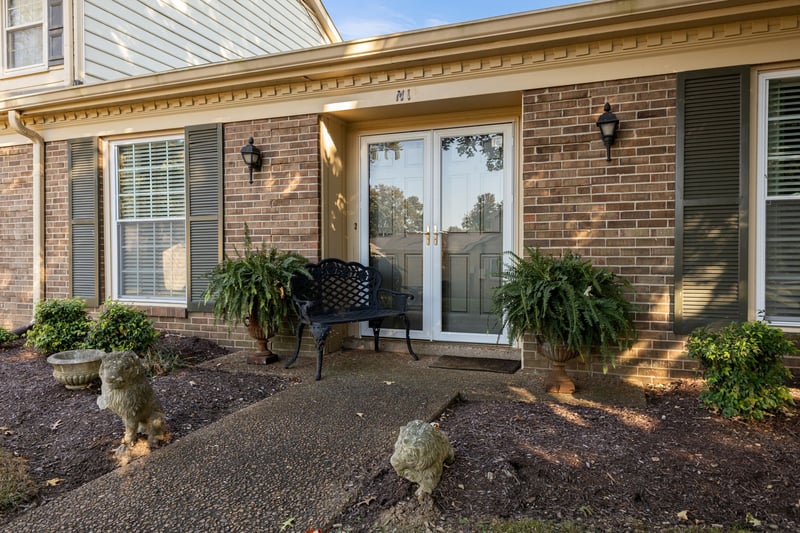 8207 Sawyer Brown Rd #M1, Nashville, TN 37221