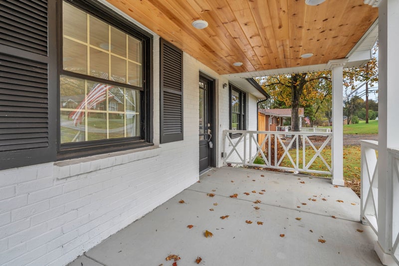 7025 Bonnafair Dr, Hermitage, TN 37076