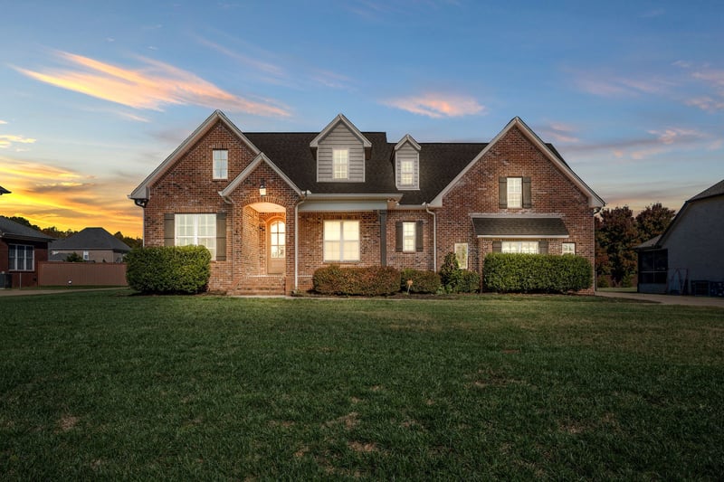 2027 Alycia Way, Pleasant View, TN 37146