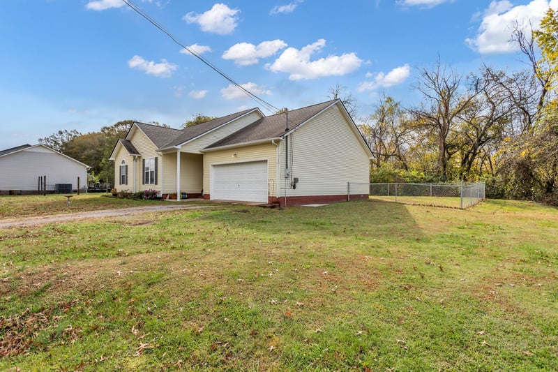 116 Jackson St, Mount Pleasant, TN 38474