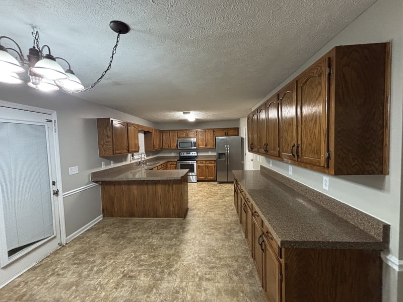 2426 Franklin Ln, Murfreesboro, TN 37130