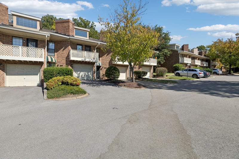 231 Glenstone Cir, Brentwood, TN 37027