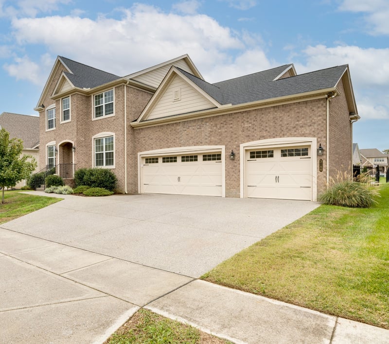 3186 Bradfield Dr, Nolensville, TN 37135