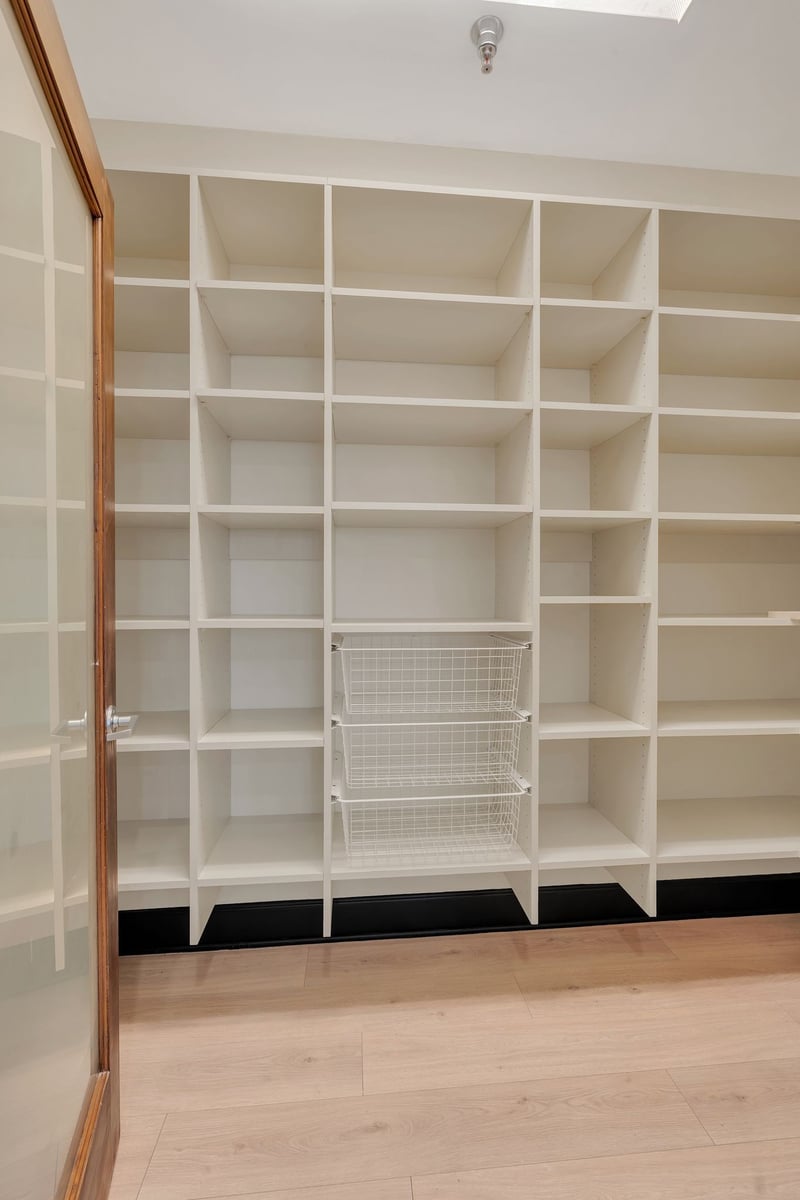 205 31st Ave #303, Nashville, TN 37203