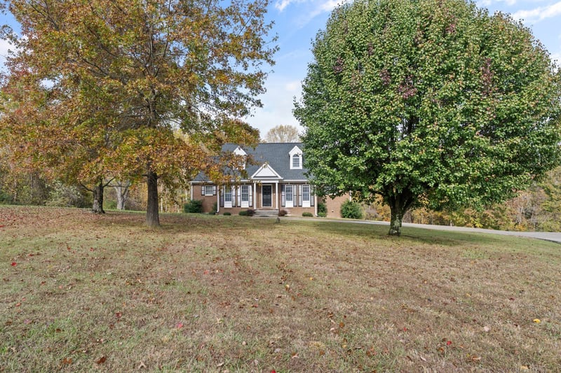 1719 Wynnewood Dr, Chapmansboro, TN 37035