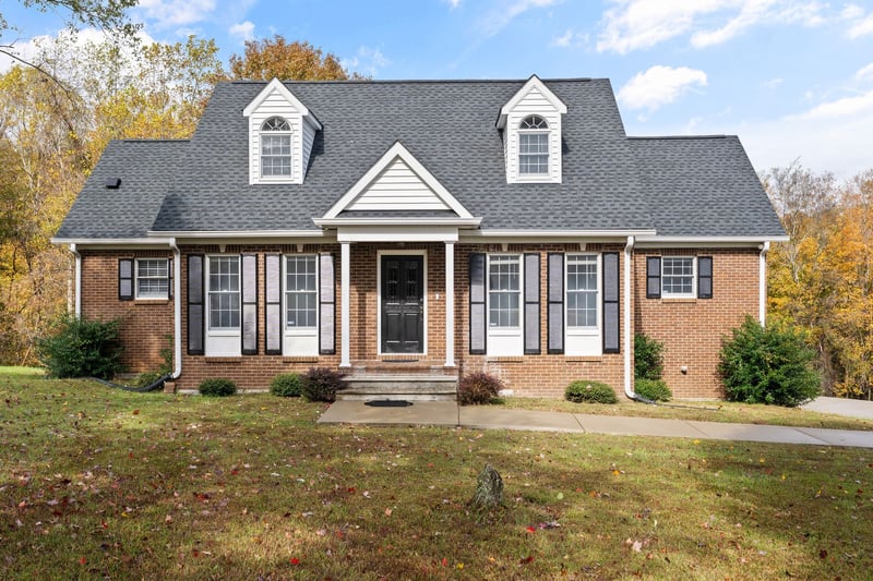 1719 Wynnewood Dr, Chapmansboro, TN 37035